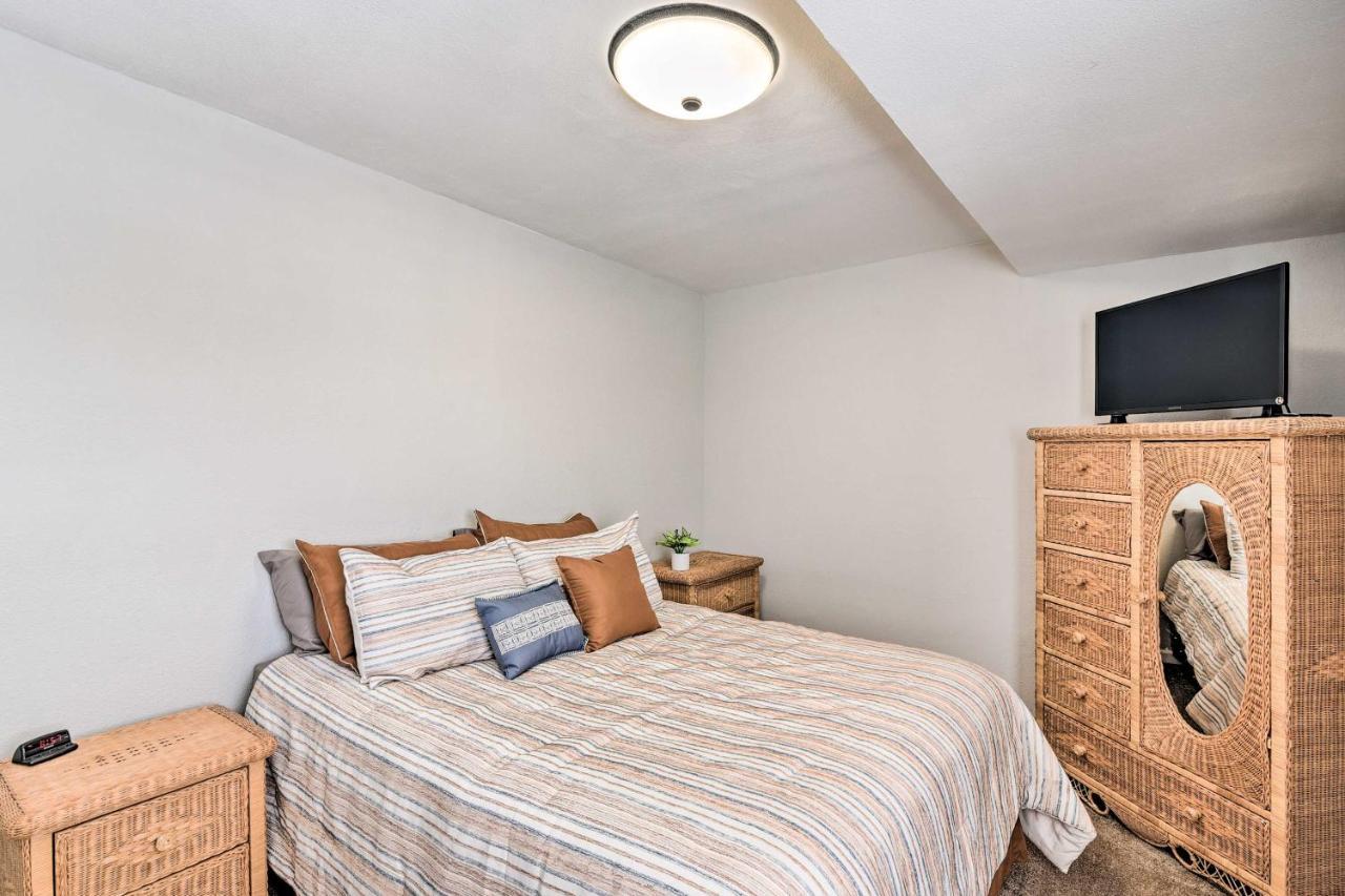 Cozy Galveston Apartment - Walk To Beach And Dining Bagian luar foto